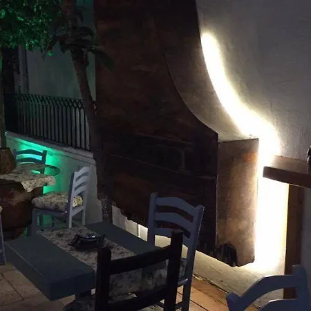 Dalyan Butik Hayat Bahcesi