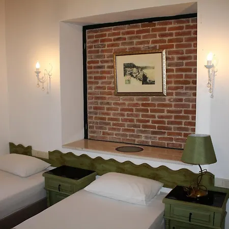 Dalyan Butik Hayat Bahcesi *