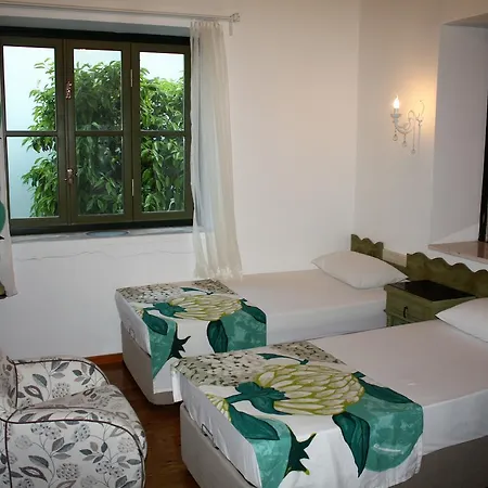 Dalyan Butik Hayat Bahcesi Ayvalı